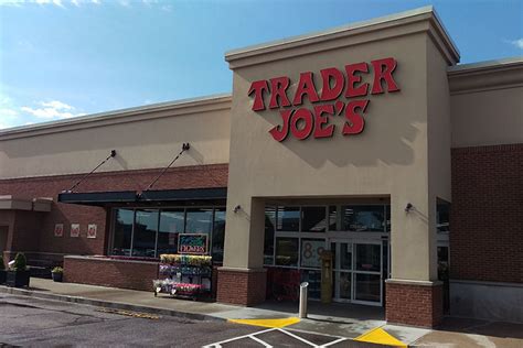 Trader joes kenwood. Store directory of Trader Joe's locations. Find your local neighborhood grocery store near you with amazing food and drink from around the globe. 