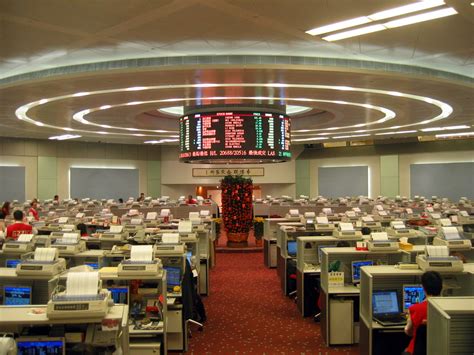 The Hang Seng is a major stock market index which tracks the performance of around 50 largest companies listed in the Stock Exchange of Hong Kong. It is free floating, …