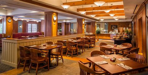 Traditions Restaurant at Williamsburg Lodge - Colonial Williamsburg …