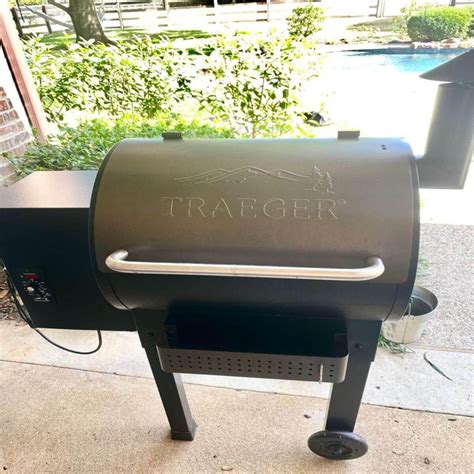 Traeger change wifi network. Traeger Bronson 20 Elite. Traeger Bronson 20 Pro. If you are still unsure if your Traeger pellet grill is WiFi compatible, then I recommend that you check if it has a D2 control panel installed. If yes, you’ll see that there is also a WiFIRE symbol that means the smoker features WiFire integration. 