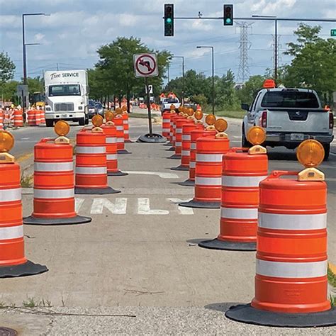 Traffic Barrels & Drums, Construction Barrels, Channelizers