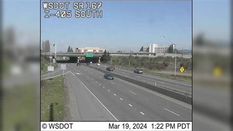 Traffic Details. Select a point on the map to view speeds, incidents, and cameras. Seattle traffic reports. Real-time speeds, accidents, and traffic cameras. Check conditions on I-5, I-90 and other key routes. Email or text traffic alerts on your personalized routes..