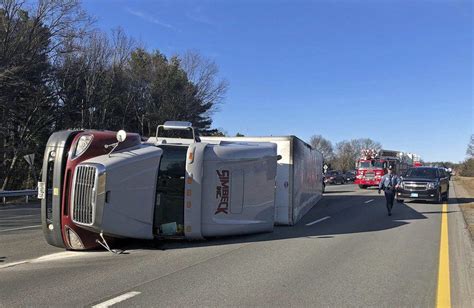 Traffic snarled hours after tractor-trailer rollover on I-495 south in Andover