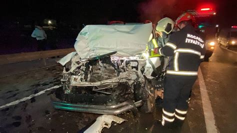 Trafik ışıklarında feci kaza: Otostopla bindiği pikap kamyona çarptıs