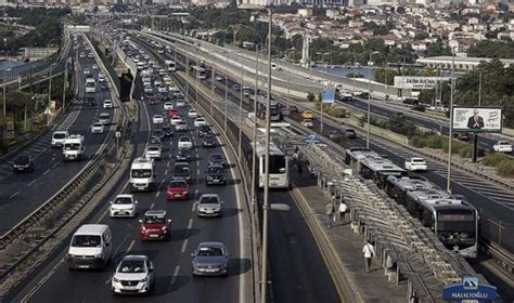 Trafikteki araç sayısı 28 milyona yaklaştı