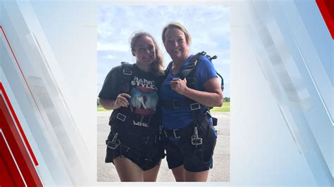 Tragic skydiving accident leaves Georgia teen, her instructor dead