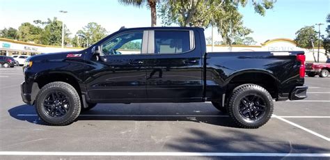 Trail boss with 35 inch tires. Only 4 left in Stock ? Fitment: Universal Fit. Size: 35x12.50R18. Side Wall: White letters on one side – Black side wall on the other side. Overall Diameter: 34.5". Load Range: E. Max Load: 3415 lbs. Tread Depth: 15/32. Speed Rating: R. 