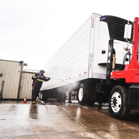 Trailer washing. Dubbels, located near Cannon Falls, provides full-service exterior washing for all types of semi trailers - removing road grime, salt, mud and more. 