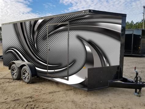 Trailer wraps. Plastic wrap can be a pain in the butt. It often sticks to itself and comes off the roll poorly. Fortunately, you can make your life easier with two little tips to help you use i... 