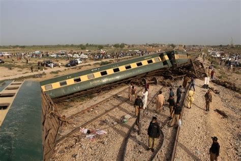 Train crash in eastern Pakistan injures at least 30. Authorities suspend 4 for negligence