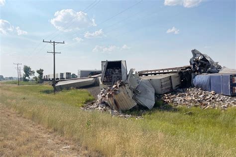 Train derailment in northern Montana spills freight, but hazmat car safe