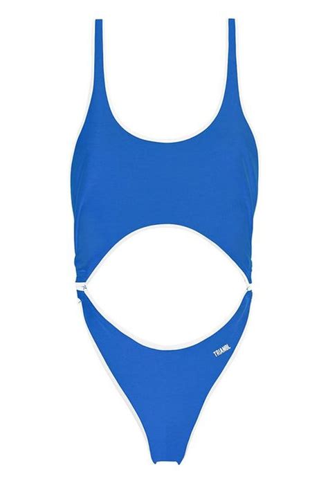 Traingl Bathing Suit, I read a lot of blog reviews and watched a lot before  I finally decided to purchase my first Triangl bikini.
