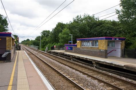 Trains Crews Hill to Cuffley Cheap Tickets & Times Trainline