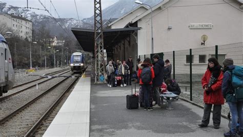 Trains de Ax-les-Thermes à Perpignan - Trainline