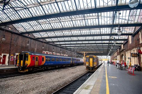 Trains from Darwen to Stoke-on-Trent - thetrainline.com