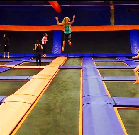 Trampoline park san marcos. Things To Know About Trampoline park san marcos. 
