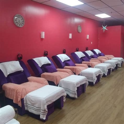Reviews on Foot Massage in New Hyde Park, NY 11040 - Grace Spa & Gift, New Garden Spa, Foot Relaxing Station, Tranquility Foot Spa & Salt Cave, Gw Natural Spa, Five Elements Tui-Na, Tea Tree Foot Spa, NuDerm Medical Esthetics, Lucky 777 Foot Spa, Nine Spa . 