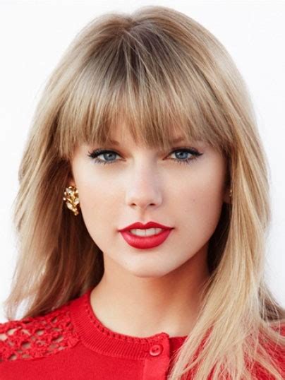 Transformiere deinen Look mit einer Taylor Swift Perücke