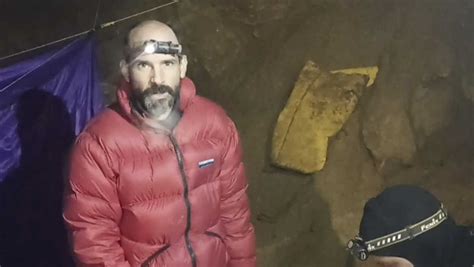 Trapped US explorer thanks authorities for saving his life in emotional video from Turkish cave