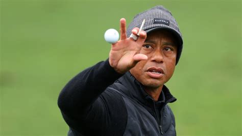 Tras lesión, Tiger Woods se retira antes de completar la tercera ronda del Masters