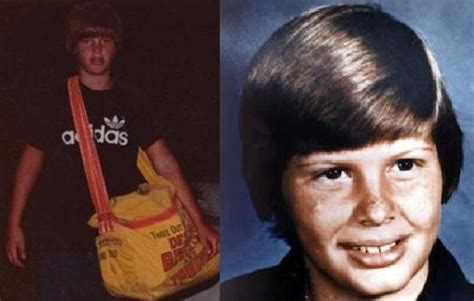 Tras su desaparición en 1982, Johnny Gosch se convirtió en uno de los primeros “niños del cartón de leche”. Su caso aún es un misterio