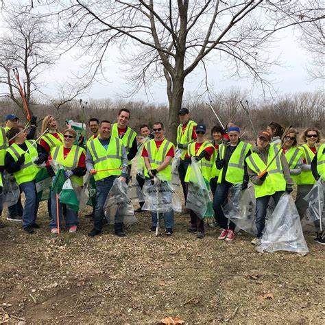 Trash Bash Iowa Rivers Revival