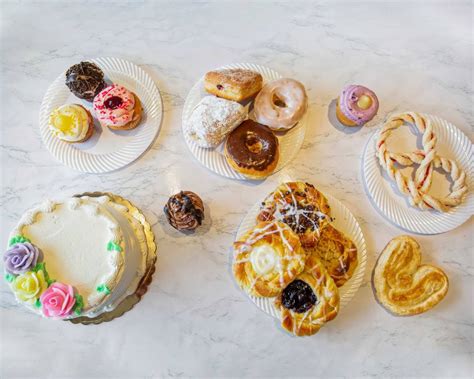 Are you a pastry lover always on the hunt for the perfect bakery? Look no further than your own neighborhood. With the help of technology, finding the best bakeries near you has ne.... 