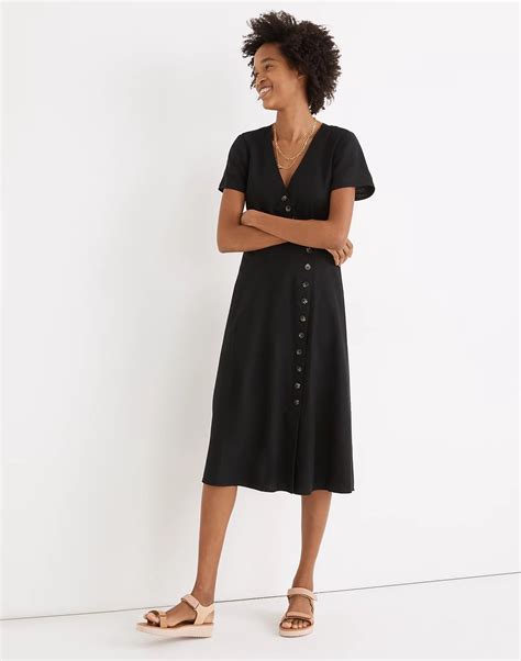 Travel dresses. Elan Cover-Up Slip Dress. Elan’s Cover-Up Slip Dress is the little black dress that loves the beach. Designed with travel in mind, this swingy pullover dress has a relaxed fit that hits just ... 