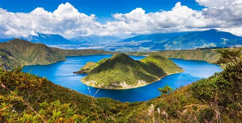 Travel to ecuador. Weather Averages (Guayaquil via Holiday-Weather.com) Hottest Month: January (27.5°C / 82°F)Coldest Month: July (23°C / 73°F)Sunniest Month: April (5 hours / day)Wettest Month: February (230mm of Rainfall)Best Swimming: February (Sea Temperature 26°C / 79°F) We visited Ecuador in February-March and it was a great time of year to visit as well. 
