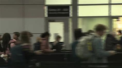 Travelers head to Logan Airport ahead of expected record-setting Thanksgiving rush