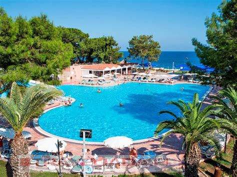 Traveliada.pl - wakacje w hotelu Larissa Club Saphir - Turcja, Kemer