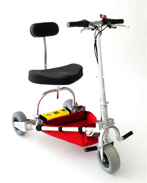Travelscoot - Product Overview. The controller is the "brains" of the TravelScoot. It communicates between the throttle and on/off switch and the motor as well as regulates the speed of the scooter. Note: The speed increase works only for the Deluxe and Escape models.