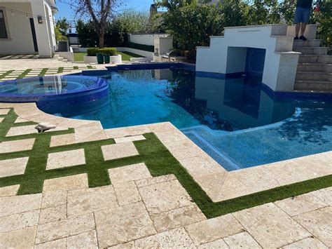 Travertine Around Swimming Pools