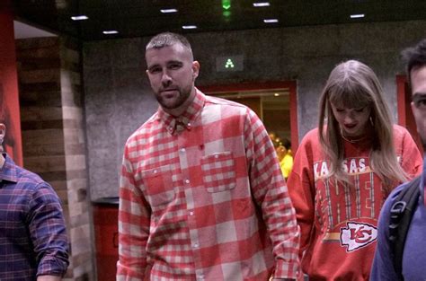 Travis Kelce comments on weekend with Taylor Swift, being 'shocked' by changed song lyric