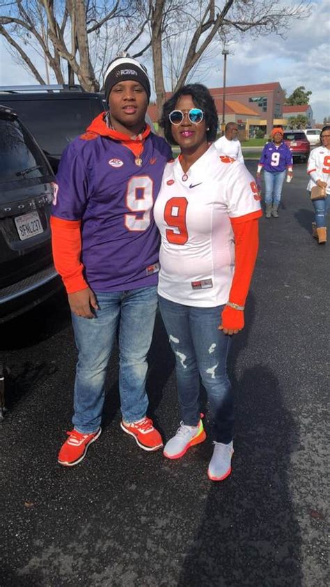 Travis etienne brother tyson. Things To Know About Travis etienne brother tyson. 
