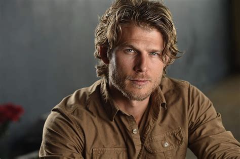 Travis van winkle net worth. Also See: What is Travis Van Winkle Net Worth in 2020? Here's the Complete Breakdown. The New Edition's album 'Heart Break' in 1988, Ralph Tresvant's part of the earnings from record sales was $4 million. It was quite a significant increase in earnings in comparison to previous years. 