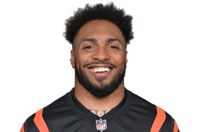 Trayveon Williams (RB): Bio, News, Stats & more - bengals.com