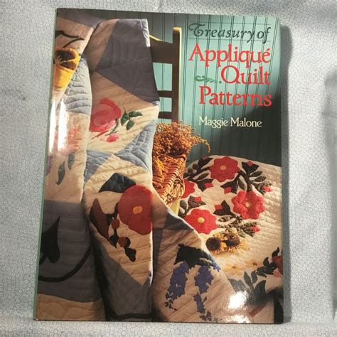 Download Treasury Of Applique Quilt Patterns By Maggie Malone