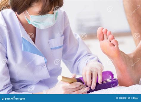 Treating Gout at the Podiatrist Newtown Foot & Ankle …