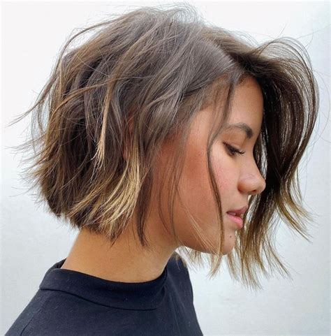 Trendy Chin- length haircuts for women in 2024- Hair Adviser, …