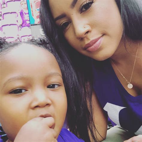 Yasmine has known for a long time that Trevon Diggs, an NFL star, is the father of her child. In 2020, they were rumoured to be in a short romance, however they are no longer together. Trevon’s ex-girlfriend Chinese Kitty acknowledged their connection in September 2021 during an appearance on Angela Yee’s radio show Lip Service. . 