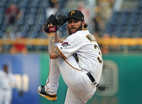 Trevor Williams to switch to number 34