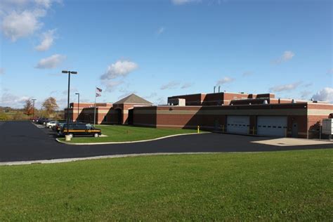 Tri county regional jail inmates. The Western Regional Jail and Correctional Facility is located in Barboursville, just off of Interstate 64 in Cabell County. This facility has been in operation since December 13, 2003 and is one of the largest jails in the state. Superintendent. Carl Aldridge. Counties Served. Cabell, Lincoln, Mason, Putnam, and Wayne. 