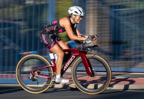 Triathletes show their strength OC International Triathlon