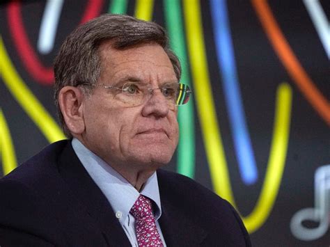Tributes pour in for late Blackhawks owner Rocky Wirtz
