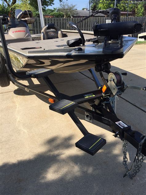 Trick step boat trailer steps. If you’re looking to sell your used boat, listing it on a trader website can be a great way to reach potential buyers. These platforms attract boat enthusiasts from all around the world who are actively searching for their next vessel. 
