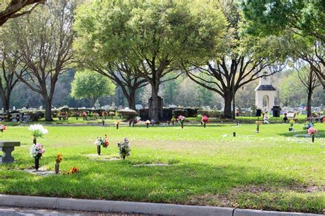 Trinity memorial gardens jobs.  Trinity Memorial Gardens Funeral Home ...