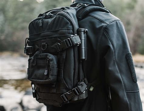 Triple aught. Specifications. Stay informed about product releases and exclusive community announcements. Built to be highly agile and fly under the radar, our Vector Pant helps you dominate across both climates and environments. Equally at home in the mountains or city, Vectors equip you with a durable and lightweight second skin … 