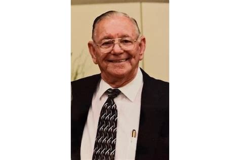 Charles Warner Obituary. Wichita Falls - Charles Arden Warner, 83, died Wednesday, May 12, 2021, at The Gables of Rolling Meadows in Wichita Falls, Texas. Arden was born November 2, 1937, in .... 