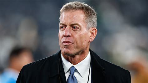 Troy Aikman & the Dolphins: What His Continued Involvement Means for NFL TV & Front Office (2026)